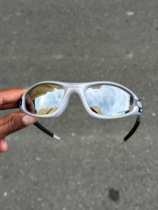 Straight Jacket Liquid