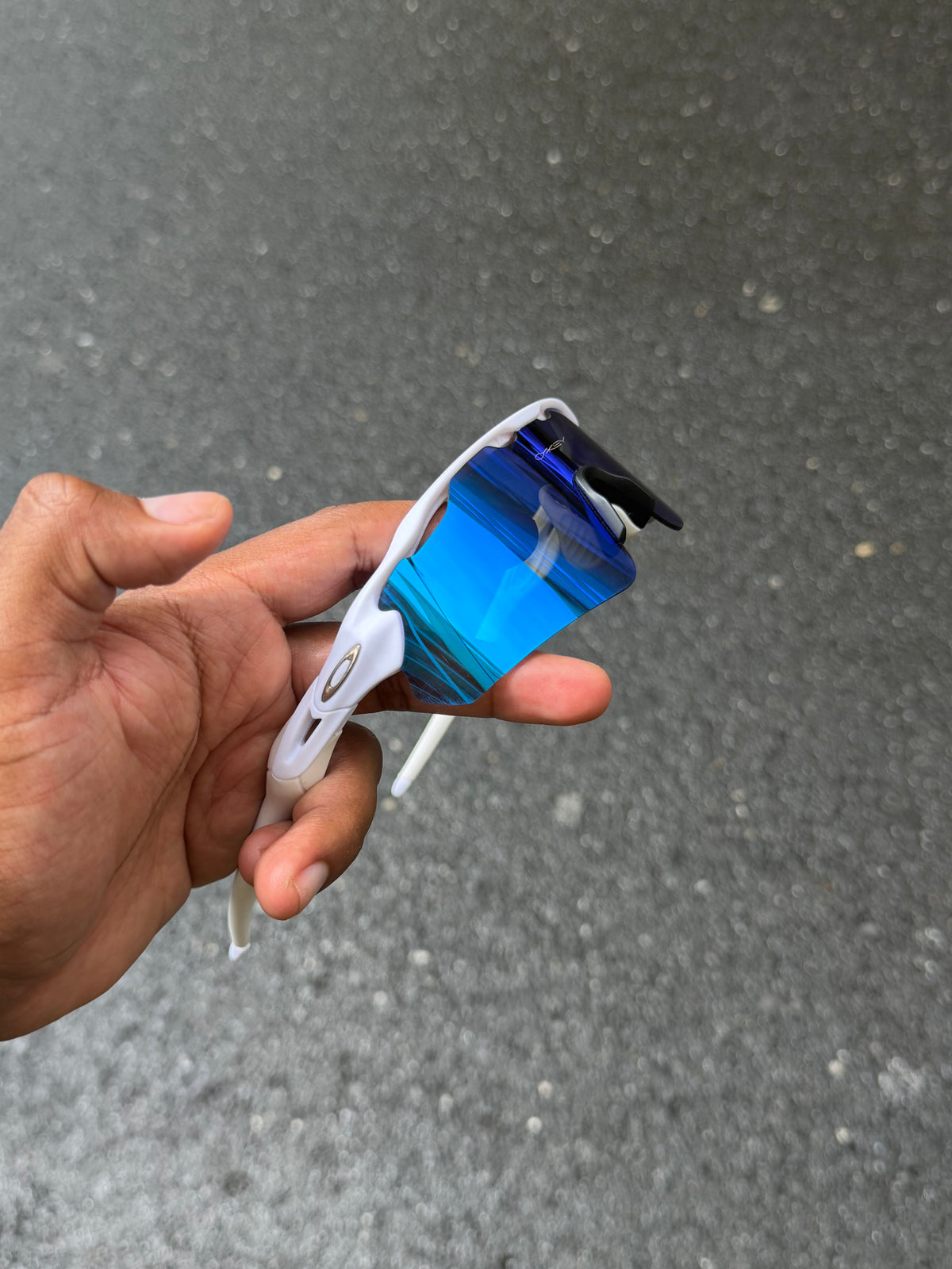 RADAR EV BLANCO ICE THUG