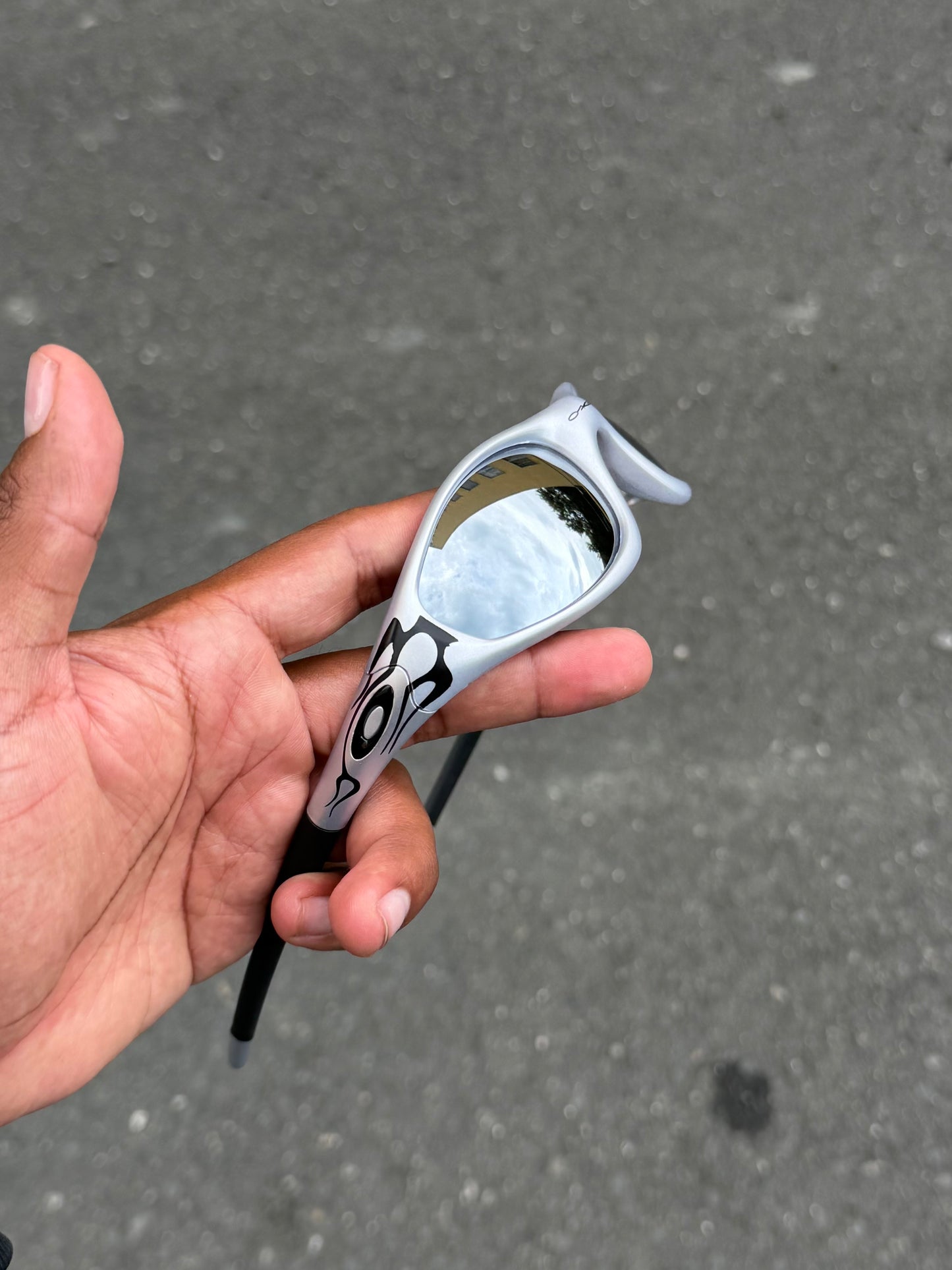 Straight Jacket Liquid