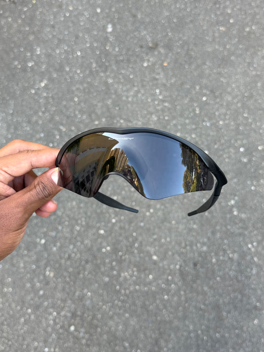 KATO ALL BLACK