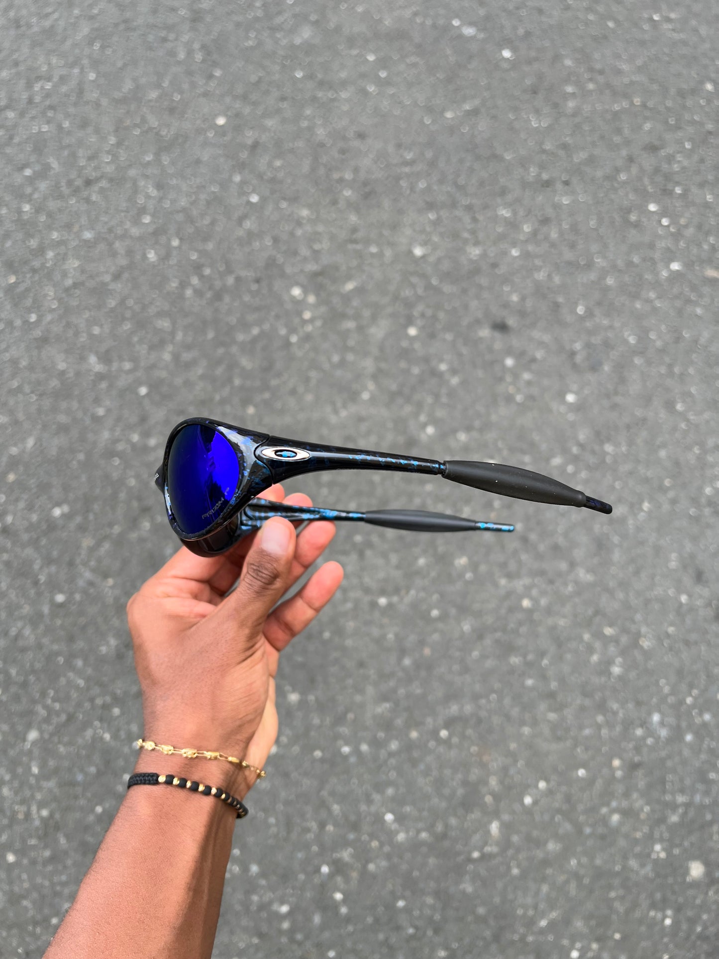 EYE JACKET NEON BLUE