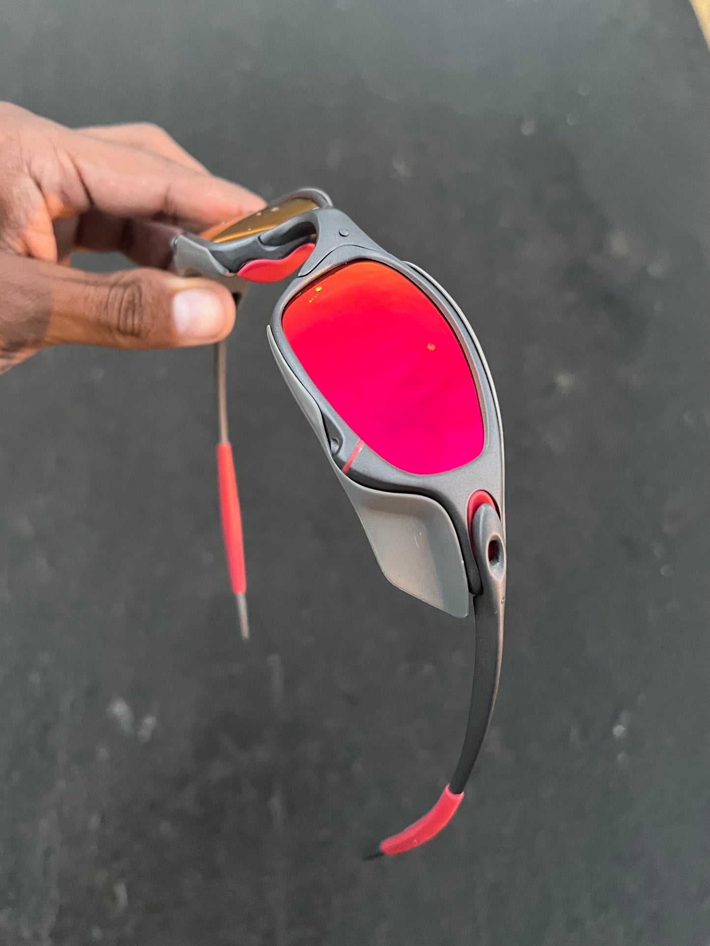 JULIET X METAL CYCLOPE RUBY