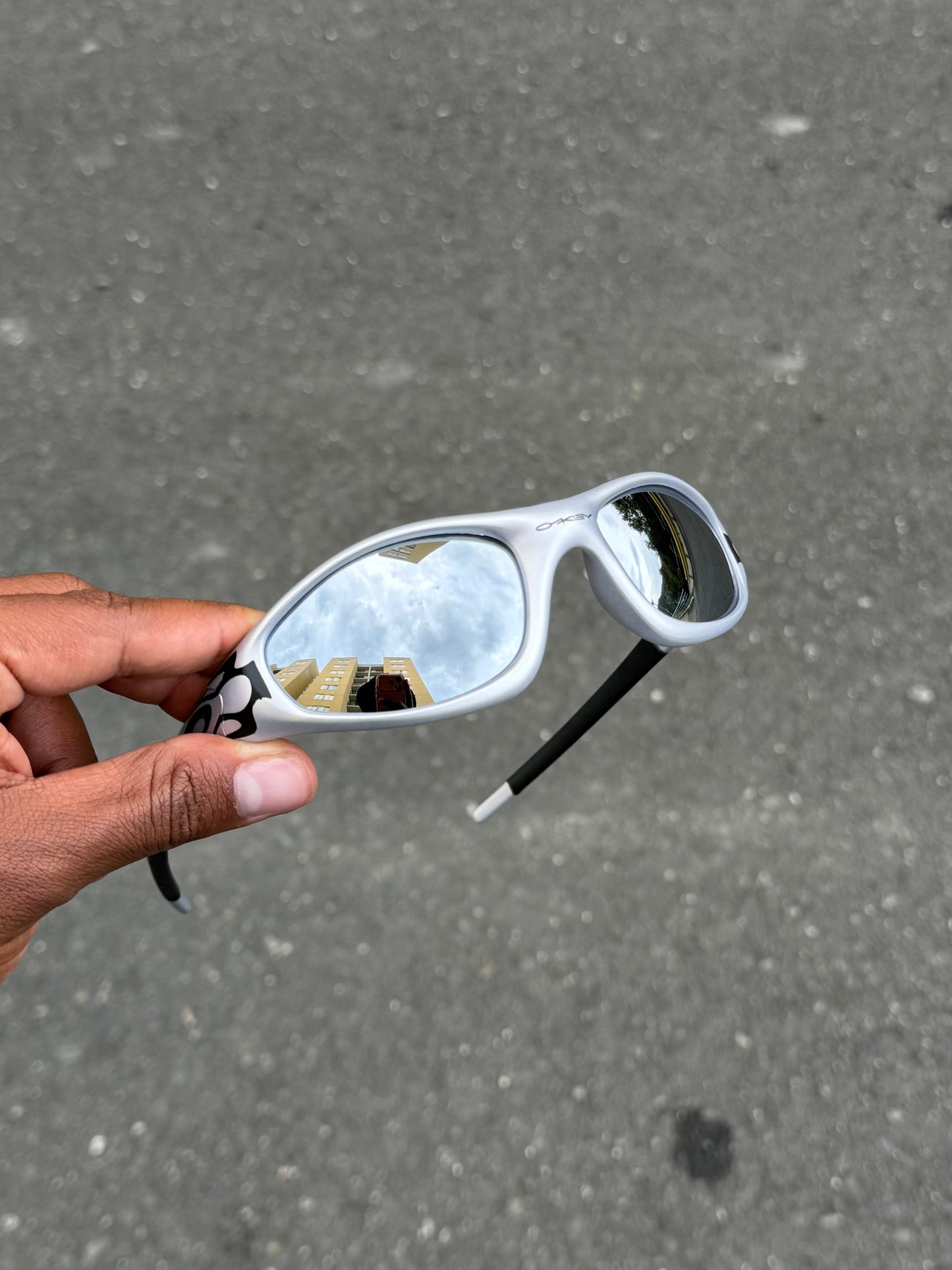 Straight Jacket Liquid