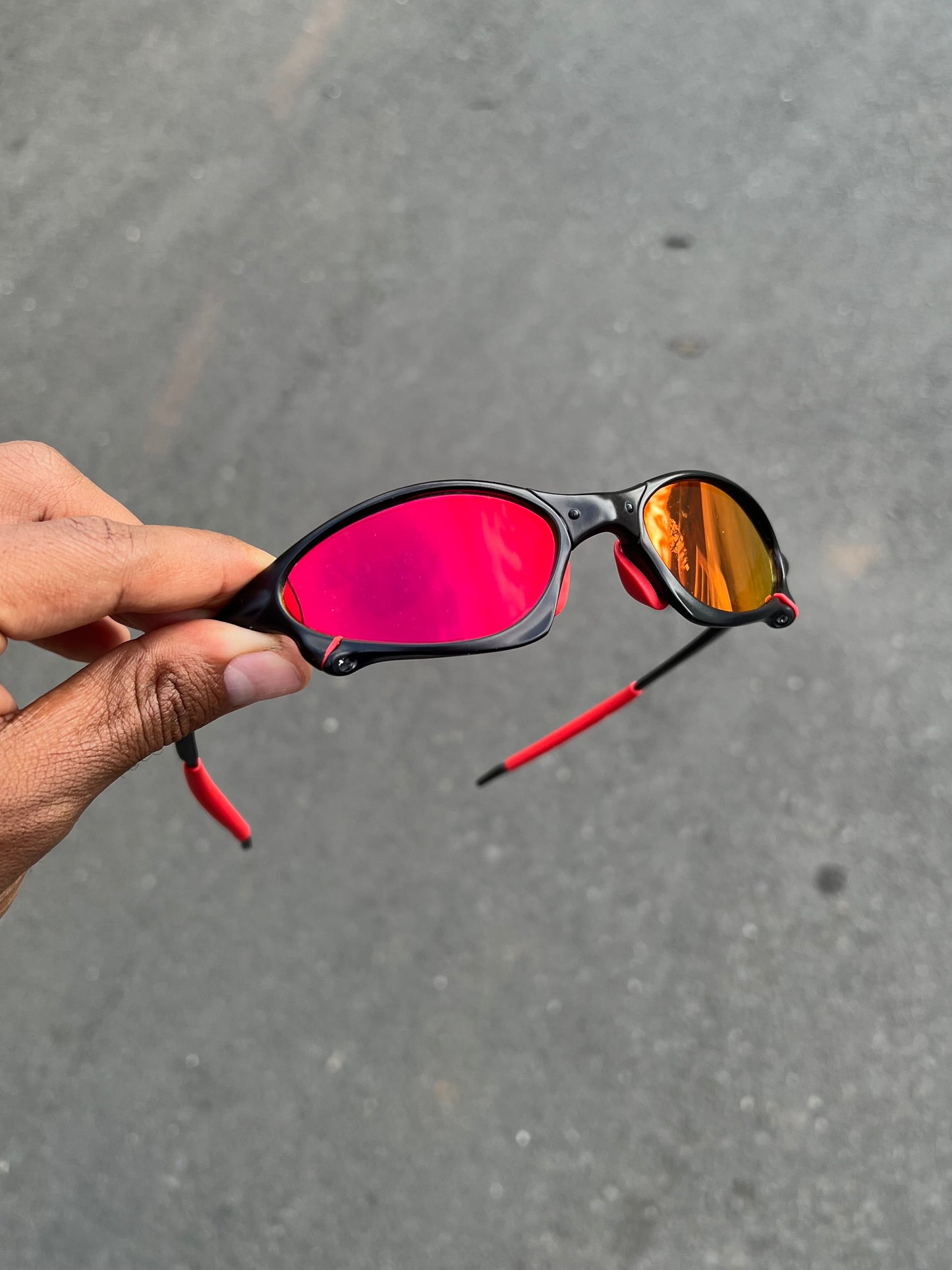 PENNY CARBON RUBY